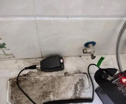海安屋顶漏水维修公司分享下卫生间漏水的危害及解决方法